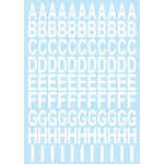 Planche de lettres blanches